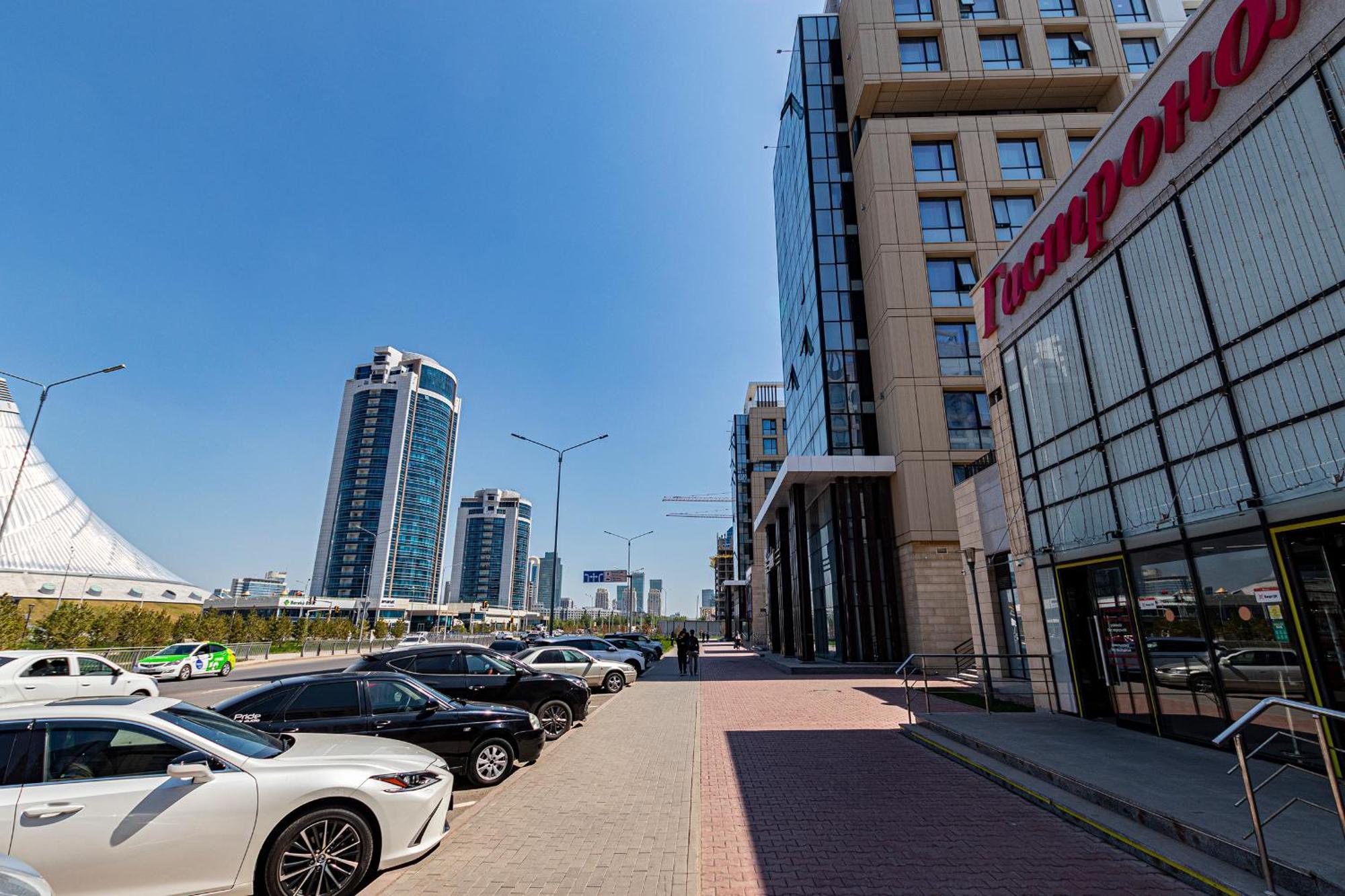 Raisson Aparthotel H346 Хан Шатыр Akmola Esterno foto